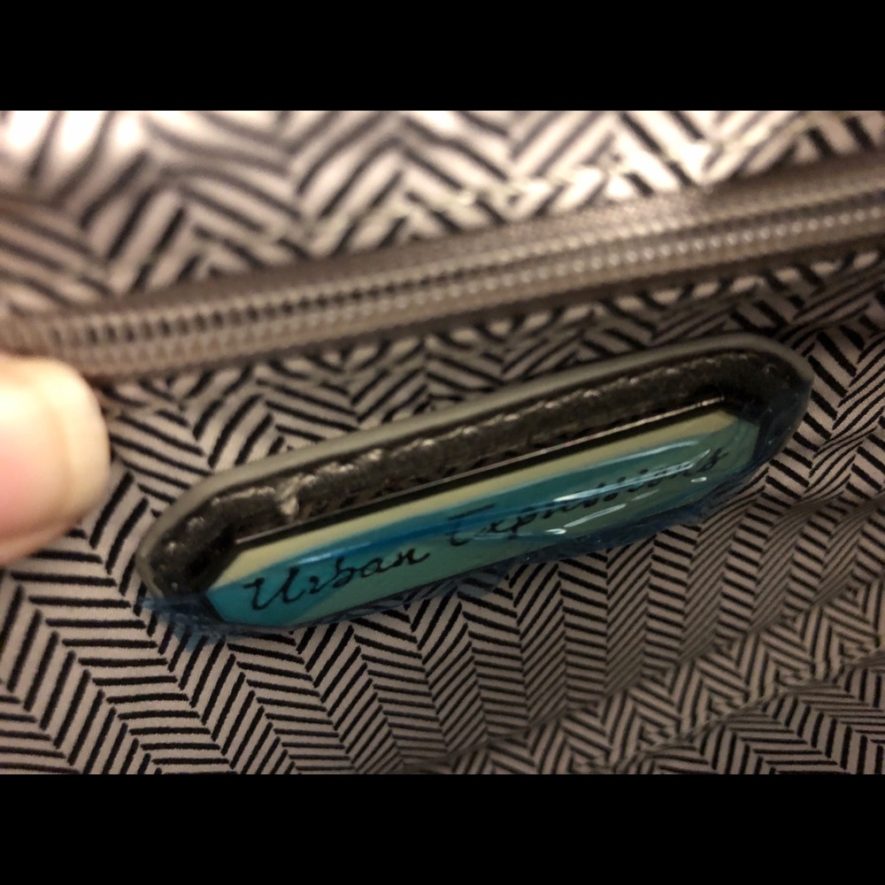 SOLD!!! Urban Expressions Vegan Leather Clutch - Picture 5 of 7